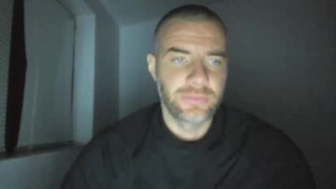 Snapshot of alfiesolomons87 chatting on October 10, 1:04 am alfiesolomons87 online show from October 10, 1:04 am