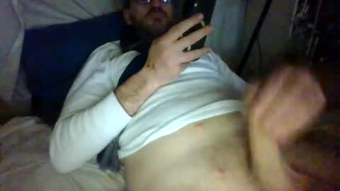 Edgarrrdd1021 online show from May 17, 7:28 am