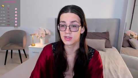 Alfreda online show from September 25, 9:57 am