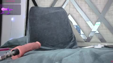 Carolina Join The Fan Club  online show from April 21, 1:42 am