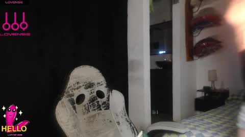 cami online show from April 26, 4:32 am