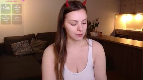 Snapshot of ali_cooper chatting on November 2, 12:07 pm Alison online show from November 2, 12:07 pm