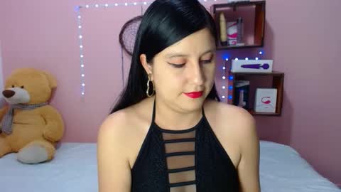 alixia online show from March 12, 10:50 pm