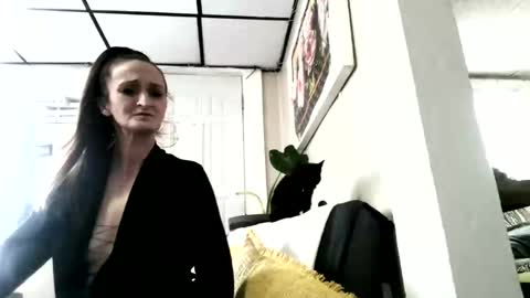 ali_tayler online show from December 3, 4:16 pm