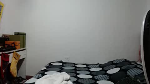 Alia  online show from December 1, 12:10 pm