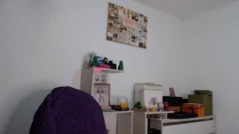 Alia  online show from April 8, 12:49 pm