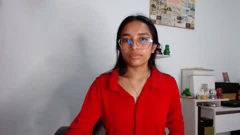 Alia  online show from April 23, 3:14 pm