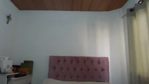 Alia      Anjali  online show from February 5, 12:49 pm