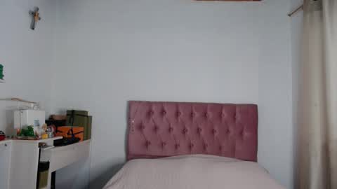 Alia      Anjali  online show from October 6, 12:35 pm