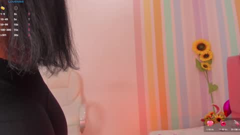 Snapshot of alia_peach_ chatting on February 7, 5:20 am Alia online show from February 7, 5:20 am