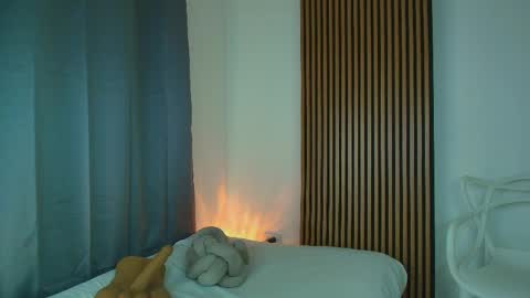 Alia  online show from April 24, 12:46 am