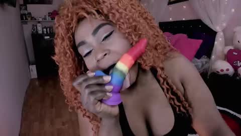 aliana_ross online show from January 17, 4:17 am