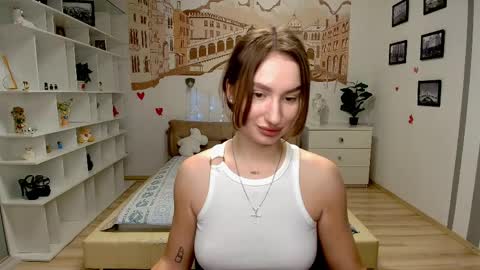 Alica online show from April 21, 5:50 pm