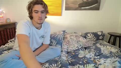 Alice online show from November 24, 9:20 am