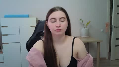 Alice online show from April 20, 7:00 am