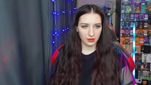 Snapshot of alice_bailey chatting on February 15, 4:56 pm Alice online show from February 15, 4:56 pm