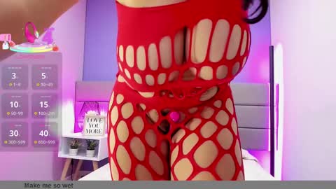 alice_brookss_ online show from October 4, 1:09 pm