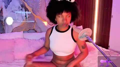 Mey online show from October 23, 10:52 pm