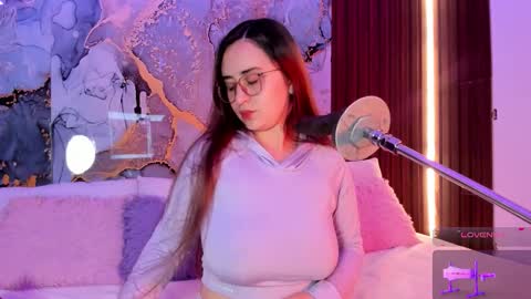 Mey online show from October 25, 2:52 am