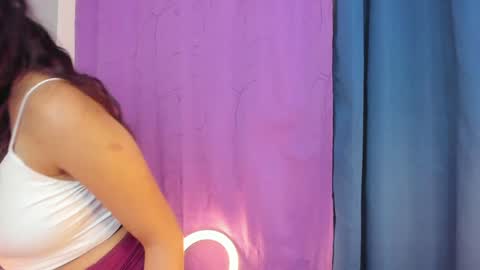  Alice Evans online show from February 7, 5:10 am