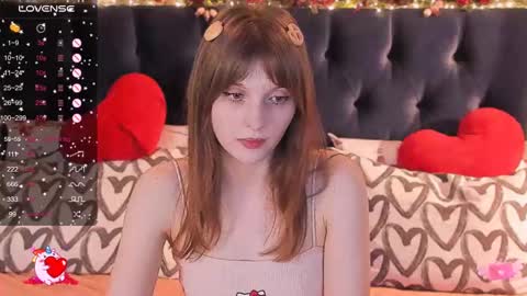 Snapshot of alice_langley chatting on February 25, 11:19 am Alice 3 online show from February 25, 11:19 am