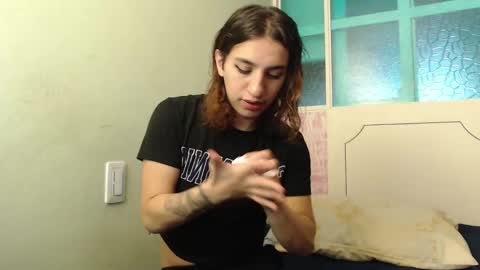 alice online show from December 19, 5:18 pm