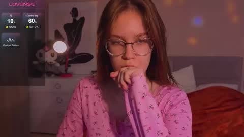 Alice online show from October 13, 4:45 am