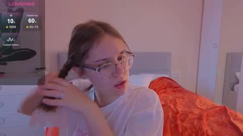 Alice online show from October 14, 2:56 am