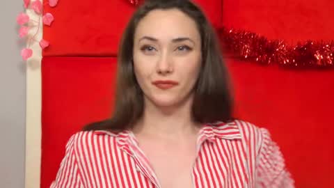 Snapshot of alice_munro chatting on December 30, 4:20 am AliceMunro online show from December 30, 4:20 am