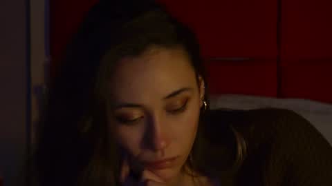 Snapshot of alice_munro chatting on January 12, 4:10 am AliceMunro online show from January 12, 4:10 am