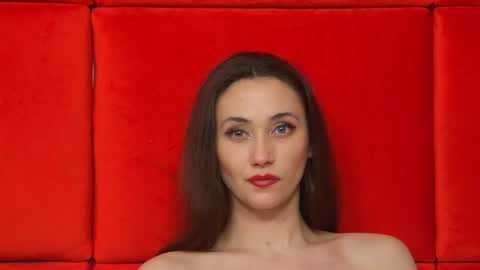 Snapshot of alice_munro chatting on February 5, 3:23 am AliceMunro online show from February 5, 3:23 am