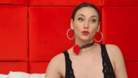 Snapshot of alice_munro chatting on February 7, 10:52 pm AliceMunro online show from February 7, 10:52 pm