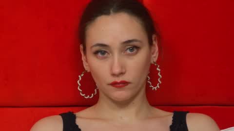 Snapshot of alice_munro chatting on February 8, 1:54 am AliceMunro online show from February 8, 1:54 am