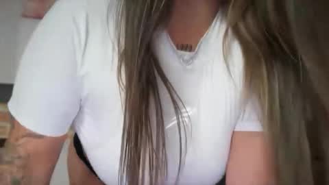 alice_perverse online show from April 21, 3:02 am