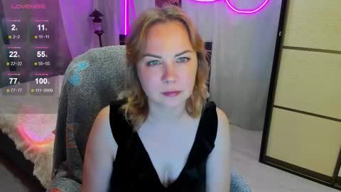 Alice online show from October 26, 3:29 pm