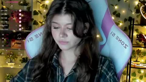 Alice online show from April 21, 8:55 pm