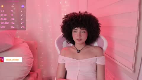 Alice  online show from May 26, 6:26 pm