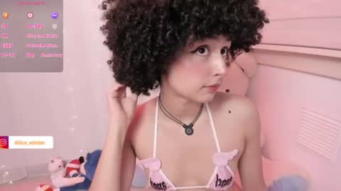 Snapshot of alice_wiinter chatting on July 8, 12:15 am Alice online show from July 8, 12:15 am