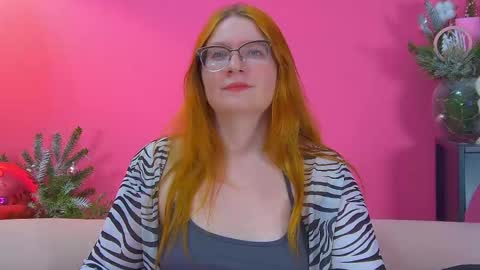 Alice online show from December 19, 8:38 pm