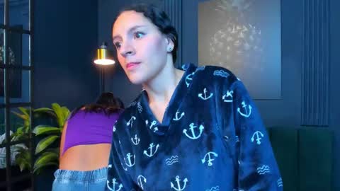 Alice and Asia online show from September 29, 12:10 pm