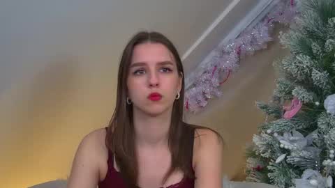 Snapshot of aliceatkin chatting on December 18, 6:30 am Alice online show from December 18, 6:30 am