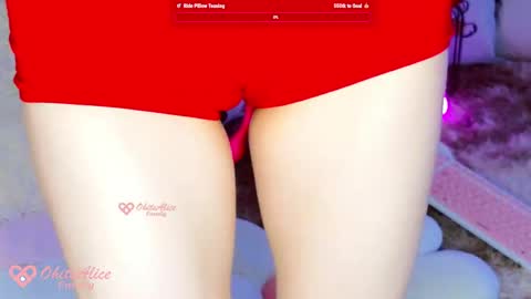 Snapshot of alicebate chatting on May 18, 9:53 pm Alice online show from May 18, 9:53 pm