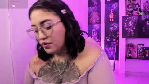 Alice Brinck online show from October 10, 1:59 am