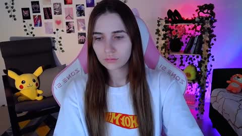 alicecharmy online show from December 4, 11:52 am