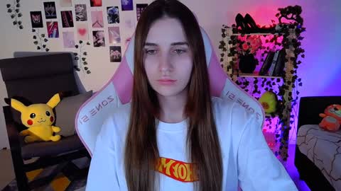 alicecharmy online show from December 4, 2:59 pm