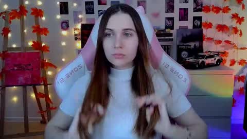 alicecharmy online show from November 1, 6:15 am