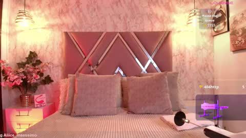  Aliice online show from October 7, 7:11 pm