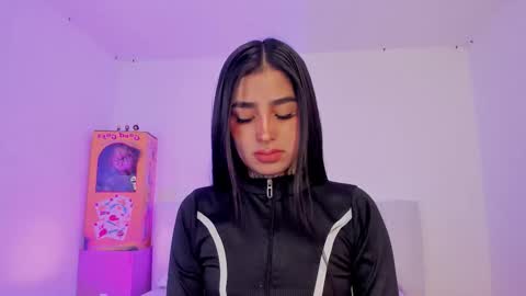 Alice  online show from September 18, 11:56 am