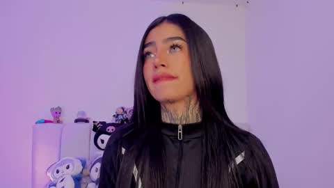 Alice  online show from September 26, 5:06 pm