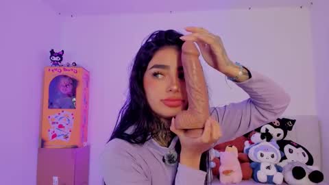 Alice  online show from October 2, 8:16 pm